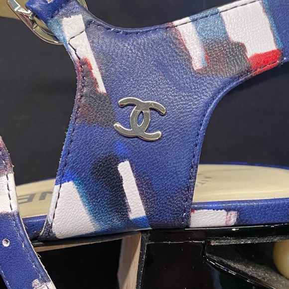 CHANEL Shoes - CHANEL SANDALS